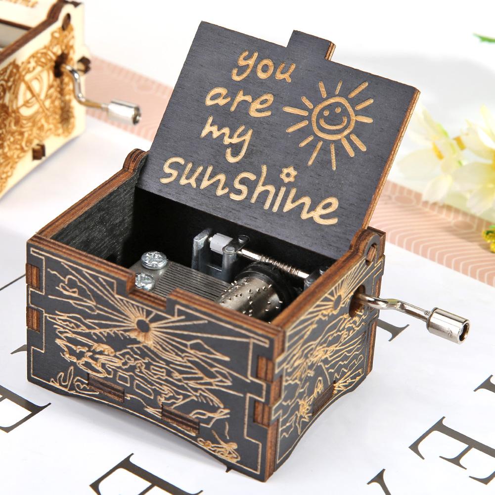 Wooden Hand Cranked Music Box Retro You Are My Sunshine Engraving Pattern Household Decoration Birthday Party Ornament