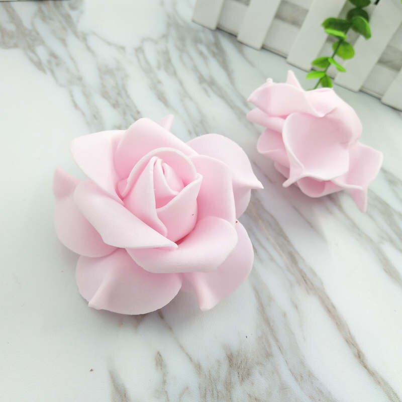 Tee itsesimulaatio pe foam rose kukka pallo kukka-asetelma kaaria 4.5 cm 5 kpl: Vaalea pinkki