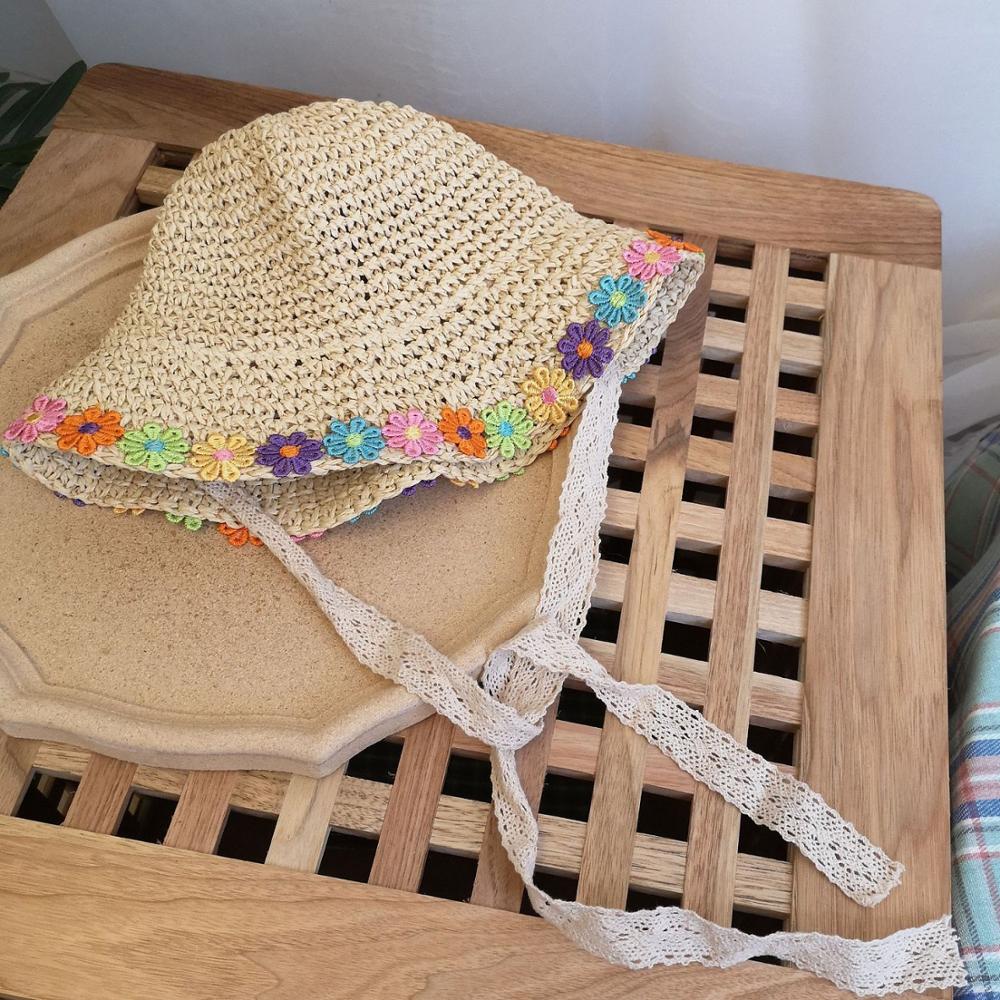 Stråhatt jenter solhatt med vakre blomster vår sommer høst Strand pustende lokk solbeskyttelse: beige