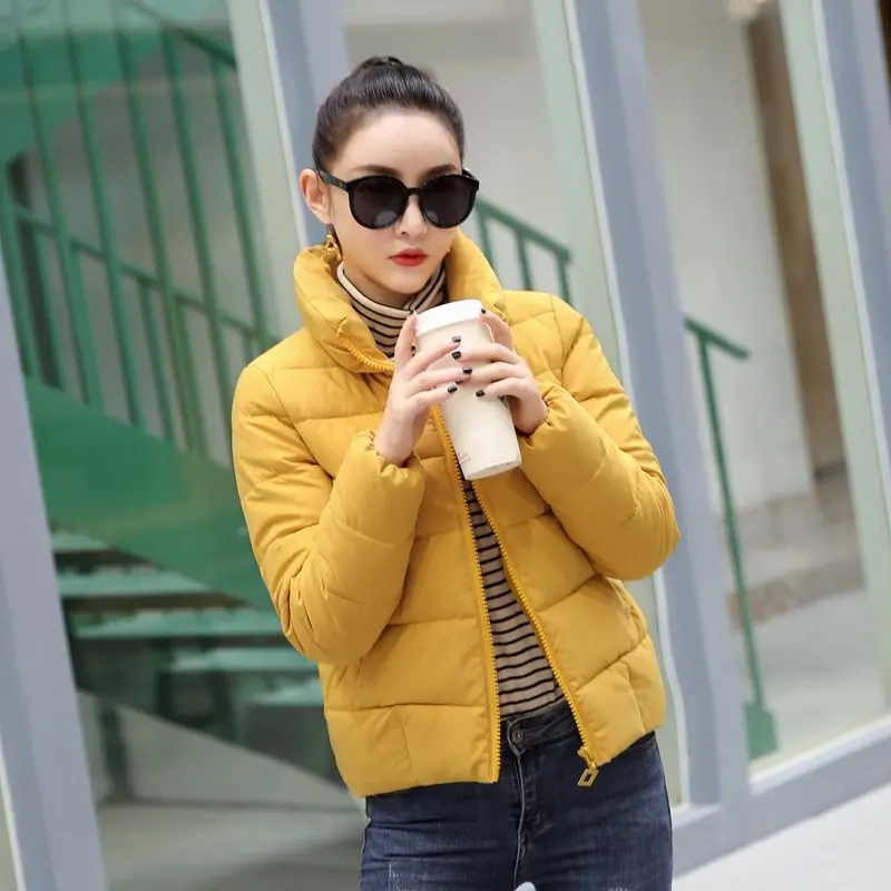 Abrigo corto acolchado de plumón de pato para mujer, chaquetas gruesas con relleno, color rojo, negro, recortado, Harajuku, exterior de invierno, 2024: M / YELLOW