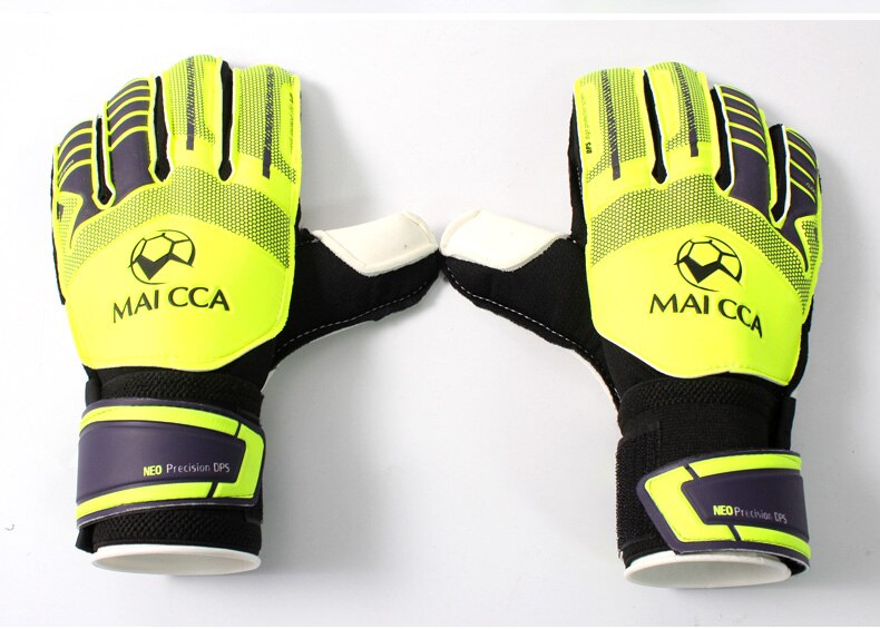 Adult & Children Goalkeeper Gloves Finger Protection Thicken Latex Soccer Football Goalie Gloves Goal keeper Gloves