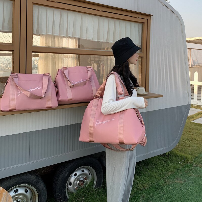Di viaggio On-Line Rosso Tirare Asta Borsa Da Viaggio Leggero Grande Capacità Extra Large Borsa Da Palestra Sport Femminile Sacchetto Dei Bagagli Tote borsa