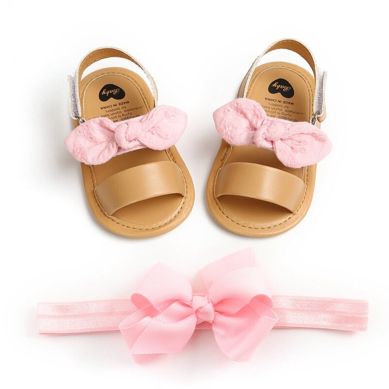 Bebê meninas bonito arco sandálias pu princesa sapatos de fundo macio sandálias da criança com branco rosa bandana conjunto de duas peças novo: P / M