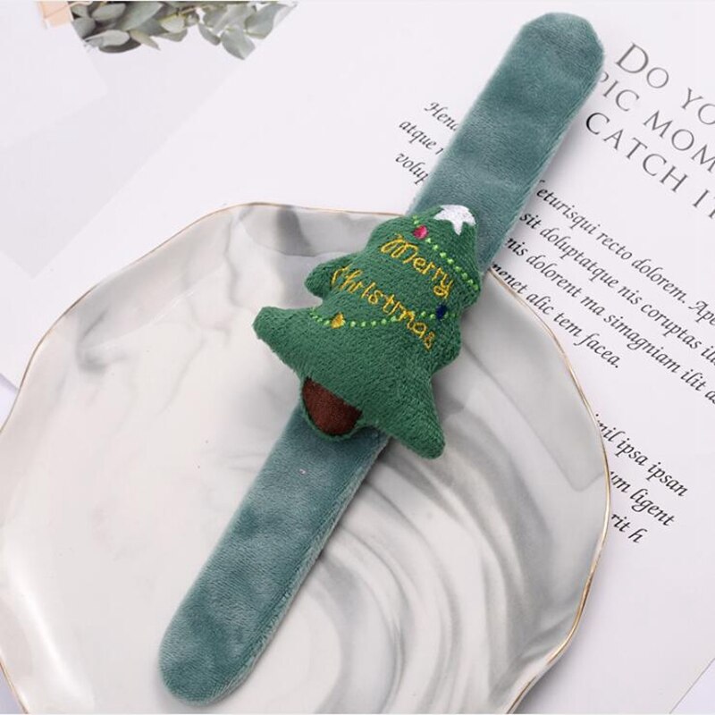 Diversiform Christmas pai pai dai For Children Hurry Up Come In And Buy It: Christmas Trees A