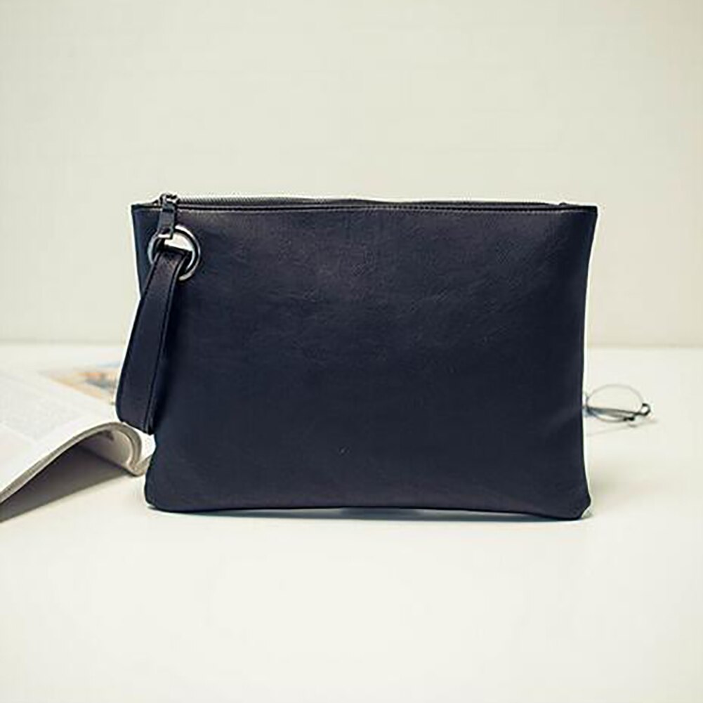 Pochette en cuir solide pour femmes, sac à main de soirée à la: Black