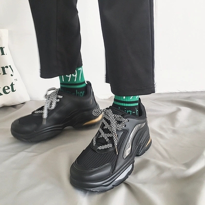 Unisex sneakers ademende casual schoenen heren wit mesh lichtgewicht flats 39 ~ 47 grote maten heren lente sneakers rood veterschoenen