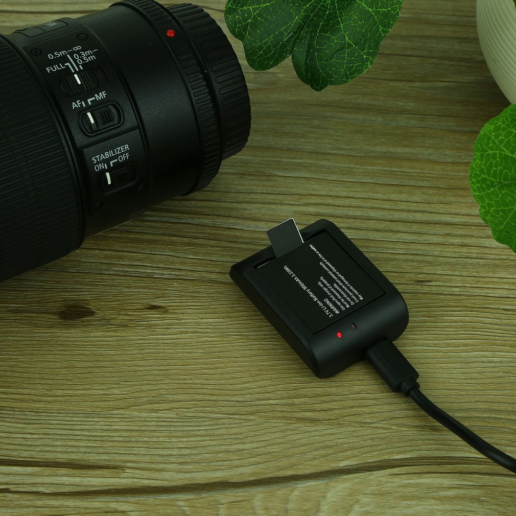 3,7 V 900mAh Li-ion batería con cargador USB cable de carga para SJ4000/SJ5000/SJ6000/SJ5000 +/SJ4000 +/SJ5000X.M10/M10 + Cámara Pc