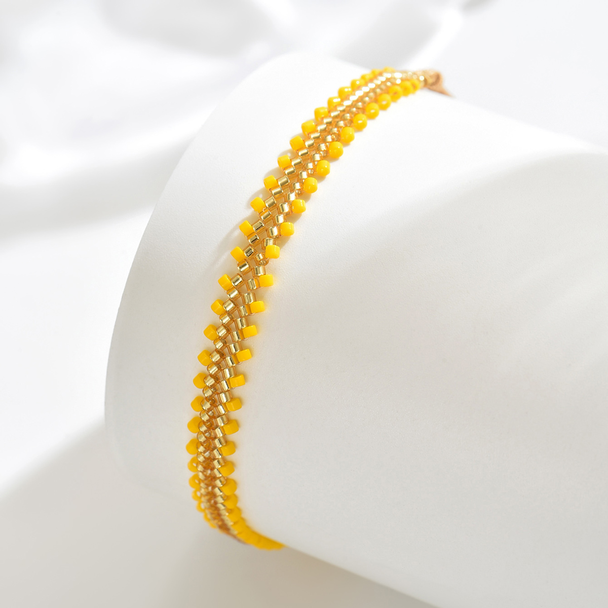 ZHONGVI-pulseras creativas de cuentas tejidas a mano, pulseras bohemias apilables con cuentas Miyuki, joyería colorida de playa Bohemia: Color marrón amarillo