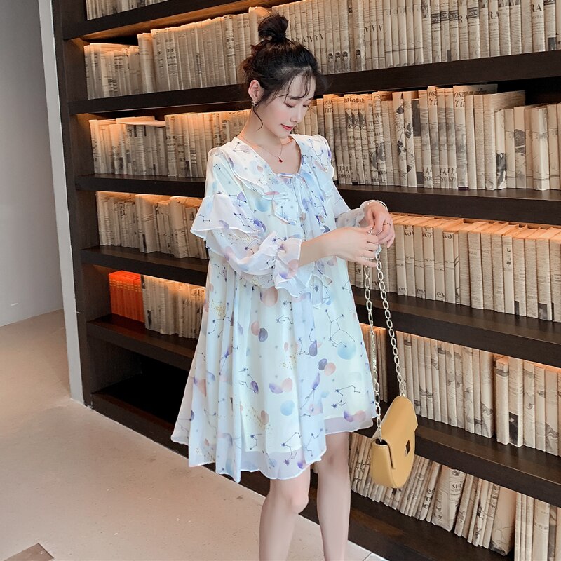Jersey jurk, chiffon, bloemen, V-hals, korte mouwen, licht heide