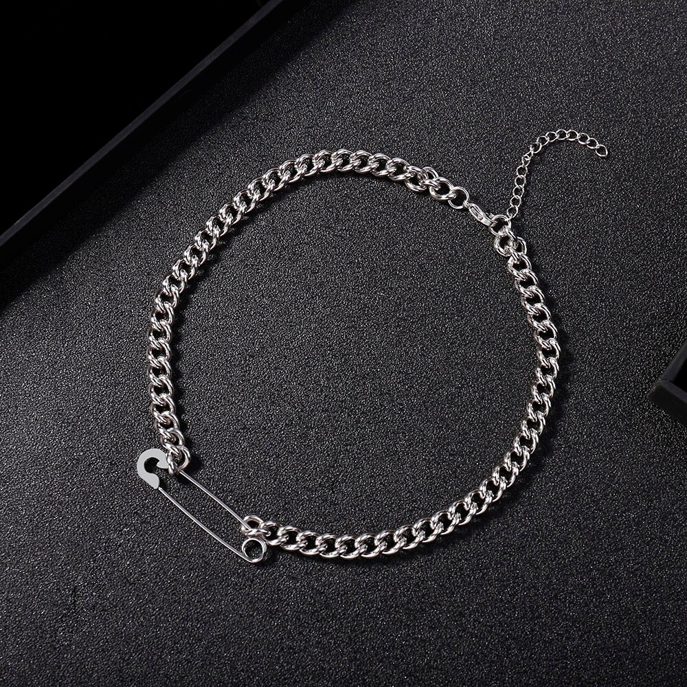 Colliers broches pour femmes, , en acier inoxydable, 316L, accessoires de bijouterie, chaîne Figaro, couleur argent, tour de cou à breloque