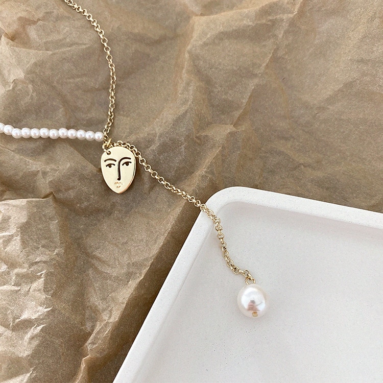 AOMU Korea Retro Metal Temperament Necklace Face Pearl Choker Chain Asymmetric Necklace for Women Jewelry