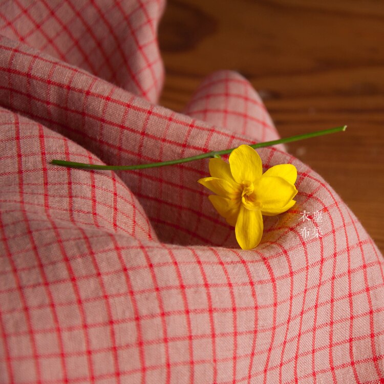 pure linen flax yarn-dyed small checked quadrille fabric old pink colored woven cloth woman's dress wind coat