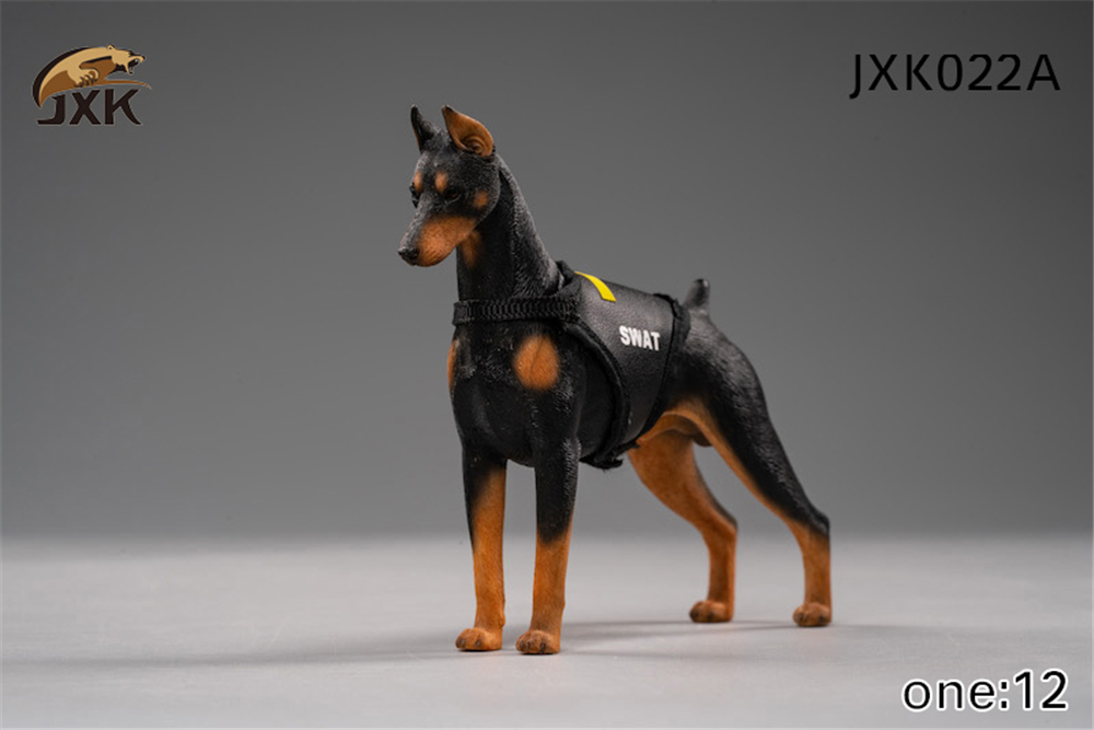 JXK 1:12 Scale Dobermann Figure Dog Pet Healing Figure Canidae Animal Collector Toy Resin Desktop Decoration: JXK022A