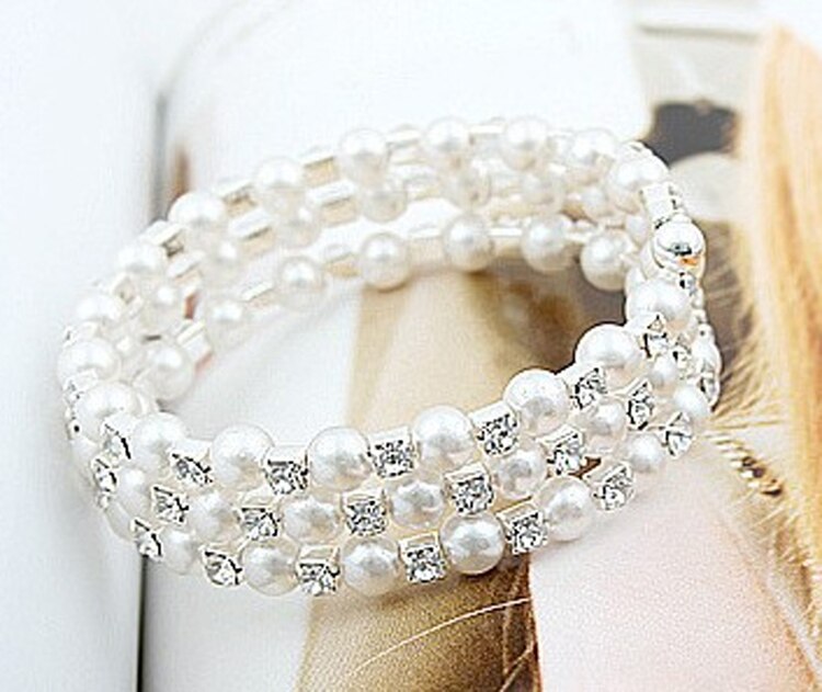 2 Styles Newly Multilayer Stretchable Trendy And Charming Simulated Pearl Woman Bracelet