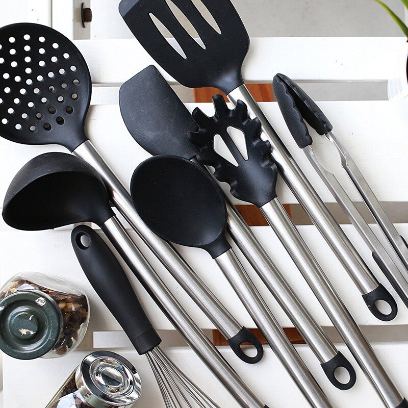 TOP8 Piece Kitchen Utensil Set Stainless Steel and Black Silicone Modern Nonstick Utensils Cooking Tools