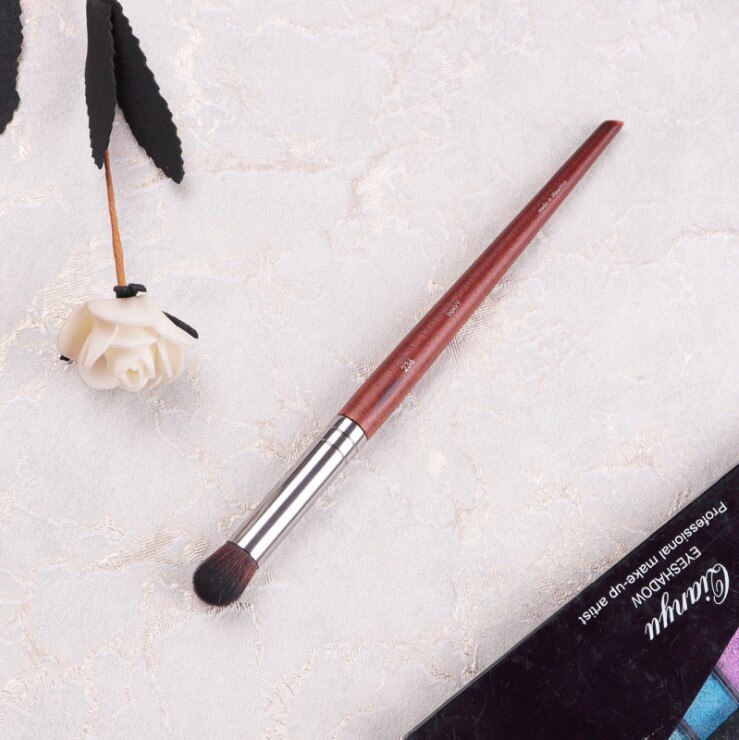 1 piece #236 Eyeshadow Makeup brush detail eye blending smudge brush Natural wood Make up brushes cosmetic tools