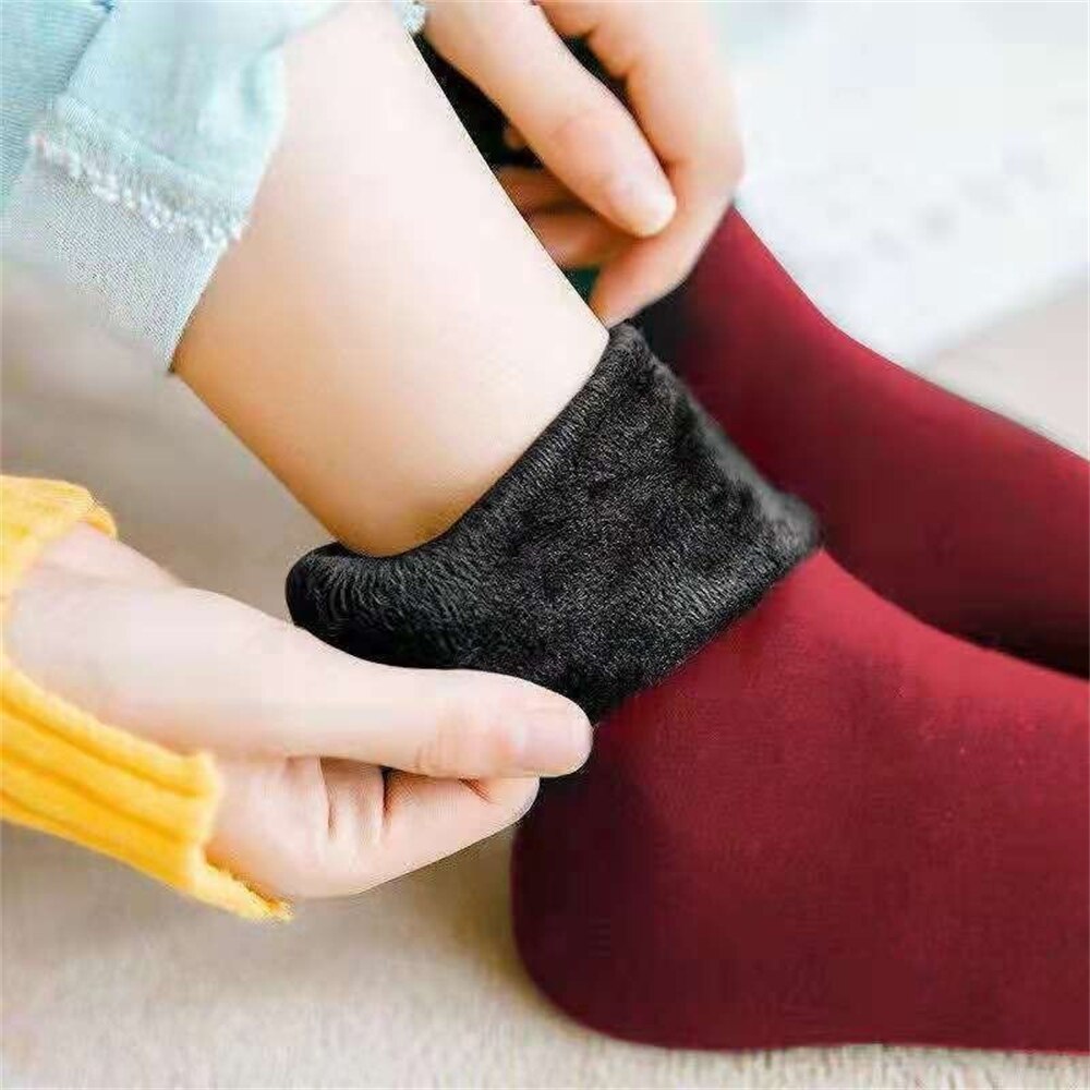 Women's Winter Thicken Warm Thermal Socks for women Solid Black soken Seamless Wool Floor Cashmere Home Snow Boots socks for men: Red