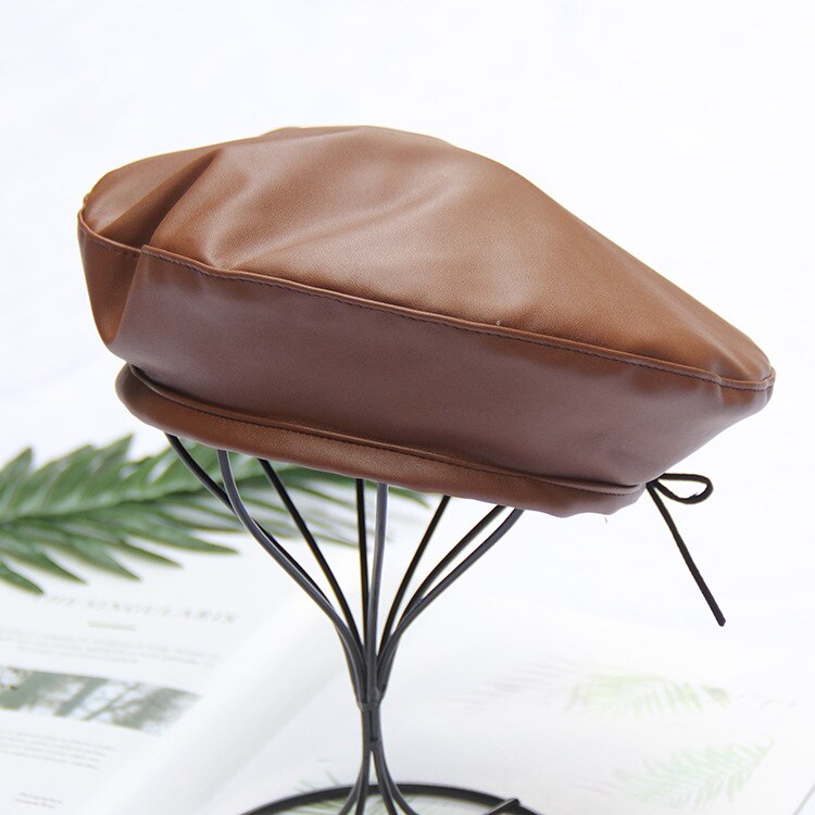 Women Autumn Ainter Pu Leather Solid Berets Hat Female Girls Outdoor Travel Leather Beret Vintage French Hat Baret: coffee