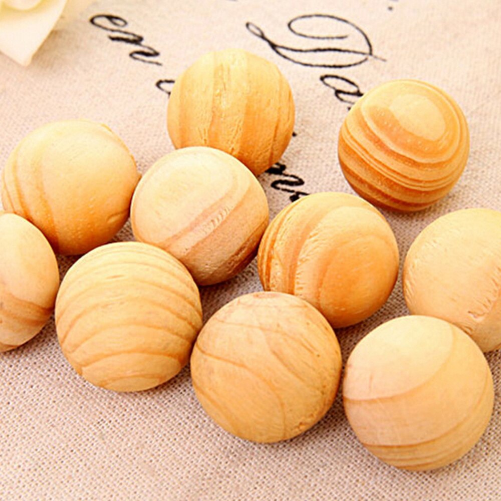 20pcs/pack Natural Cedar Wood Balls Moth Repellent for Drawers Storage Boxes Closets
