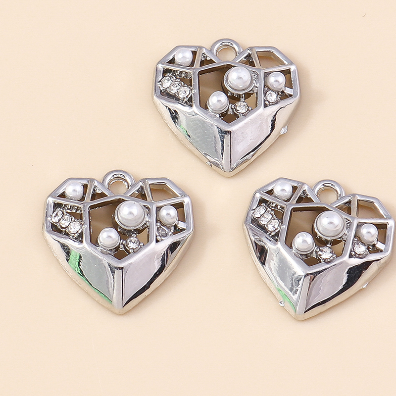5 pezzi di perle d'imitazione cuore d'amore connettori pendenti per gioielli fai da te creazione di collane fatte a mano bracciali orecchini ciondoli artigianali: Zinco nero placcato