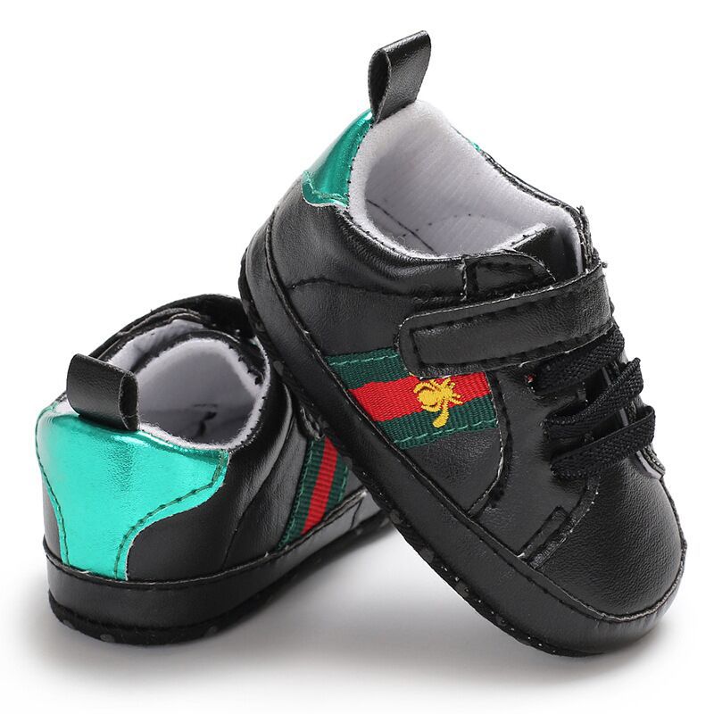 Zapatos de niño pequeño con punta de concha, zapatillas ligeras para bebés de 6 a 12 meses, color blanco