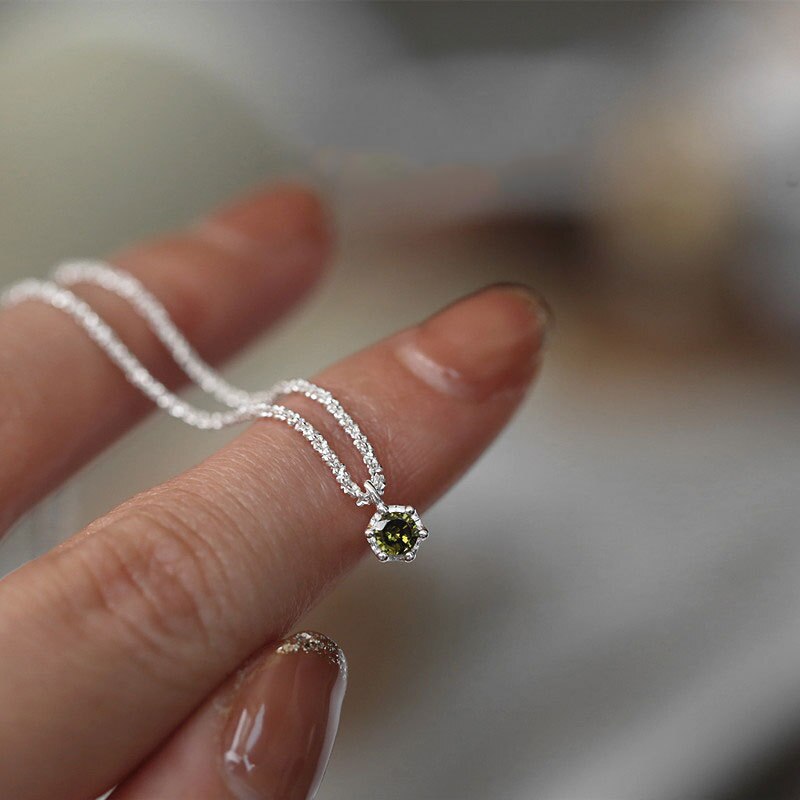 XIYANIKE Silber Farbe Neue Grün Zirkon Anhänger Halskette Funkelnden Gypsophila SchöNe Hochzeit Schmuck Für Frauen
