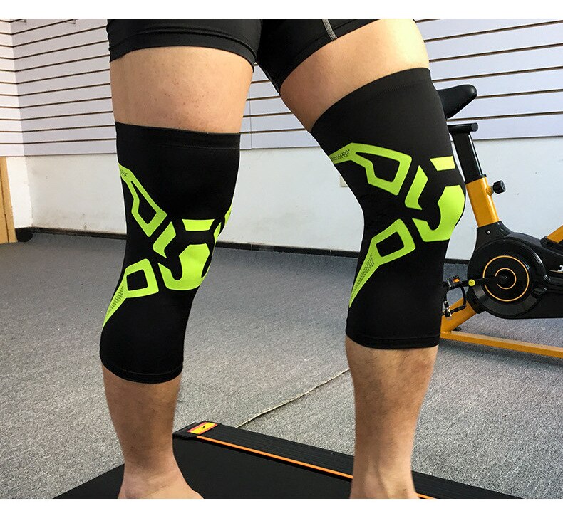 Ginocchio del manicotto della protezione brace supporto artrite bendaggio elastico di calcio di calcio basket pallavolo estate traspirante: Black-green / M