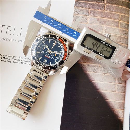 Mannen Mode Hoogwaardige Leisure Quartz Horloge Waterdicht Horloge Hoge Gradea