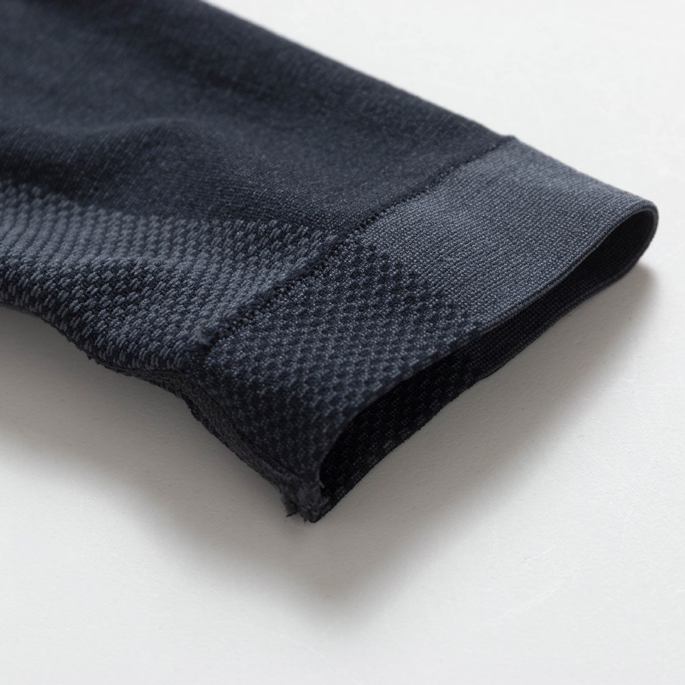 Men Summer Quick-dry Tight Breathable Sports Shirt with Short Sleeve Round Neck MC889