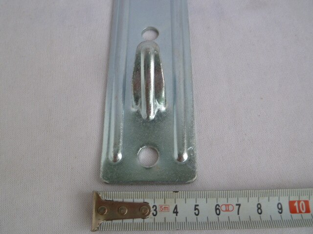 Electric water heater bracket universal stealth pendant hanging plate hollow wall foam brick general reinforced hook