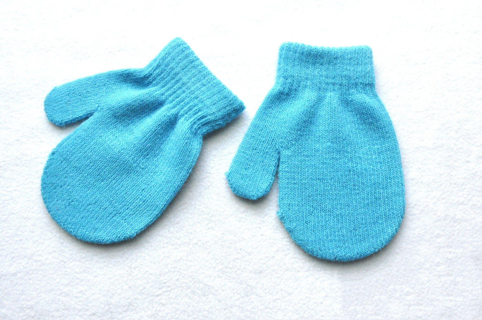 Guantes de invierno para bebé, manoplas suaves elásticas cálidas de punto para niños, niñas y niños: light blue