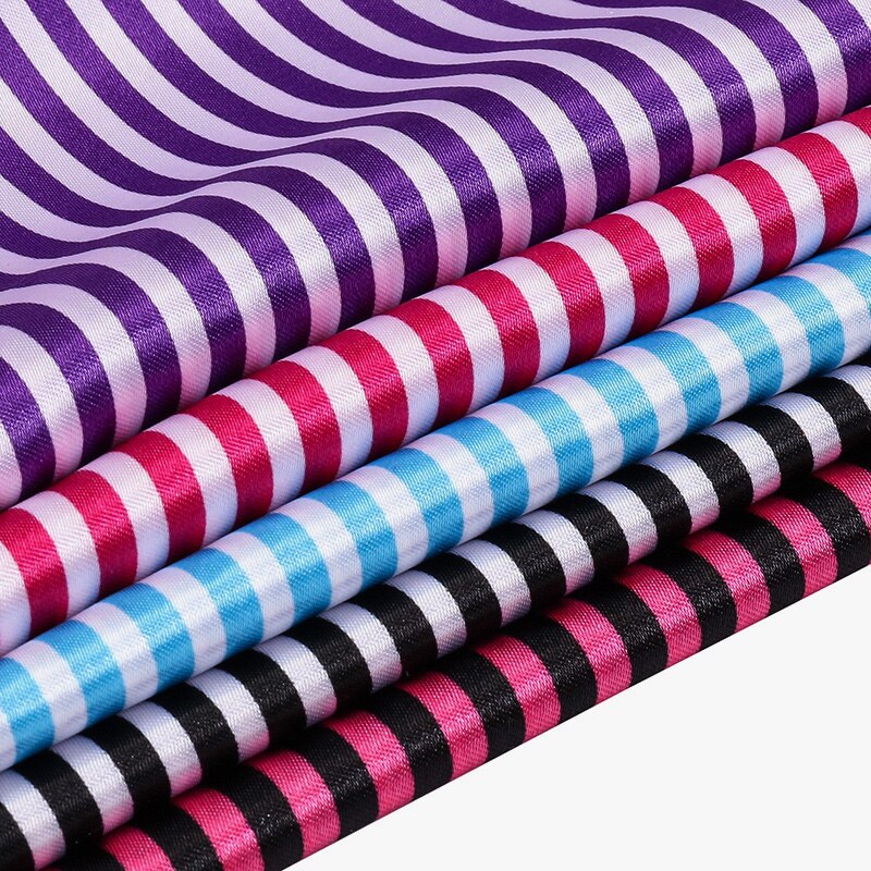 Trykte satin stof polyester patchwork stof dukke tøj materiale 25*25cm/ stykke 5 stk / lotja 152