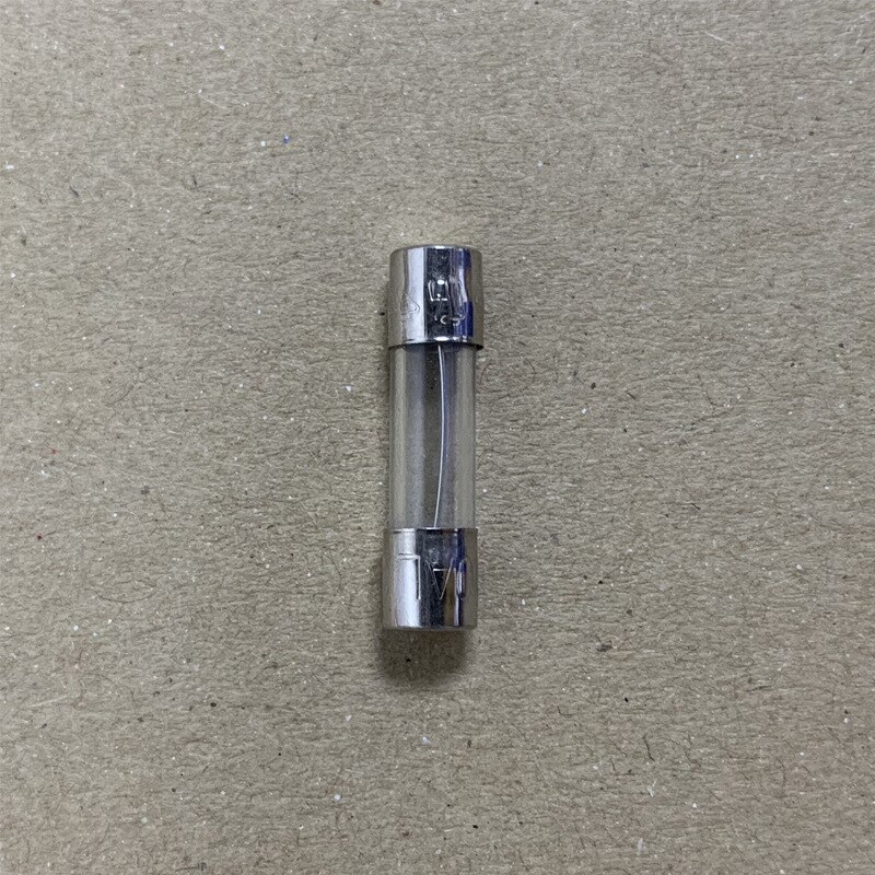 10 kpl / erä lasiputkisulake 5 * 20mm 250 v 0.3a 0.5a 1a 2a 3a 4a 5a 6a 8a 10a 12a 15a 20a 30a sulake