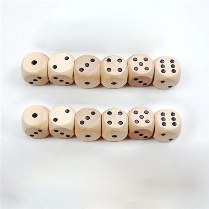 10pcs Wood Dice 16mm Six Sides Durable Yard Dices Sieve Wooden Dice for Games Playing