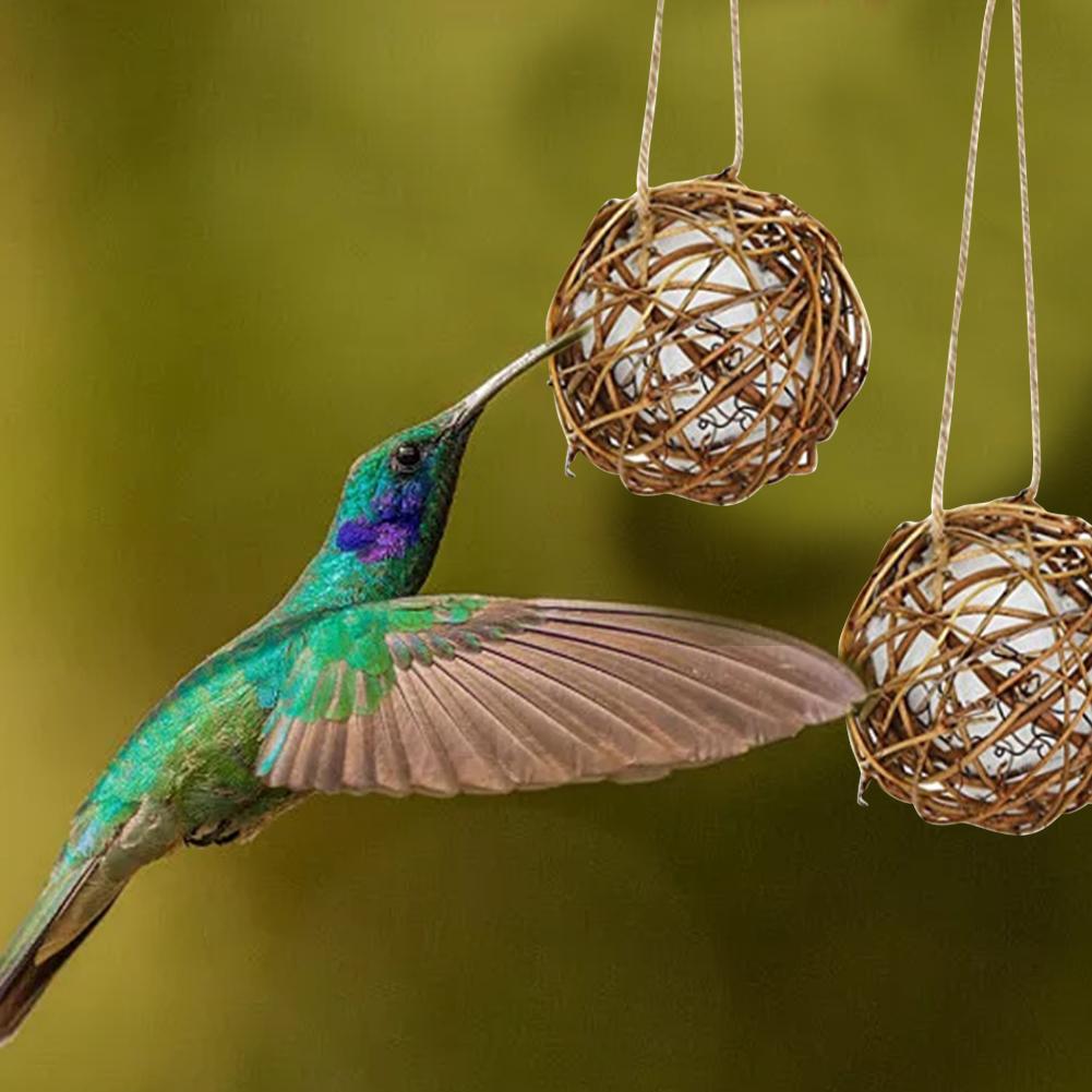 Hummingbird Nesting House Birds Hand-woven Rattan Globe Bird Parrot House with Cotton Eco-friendly Cage Bird House Woven