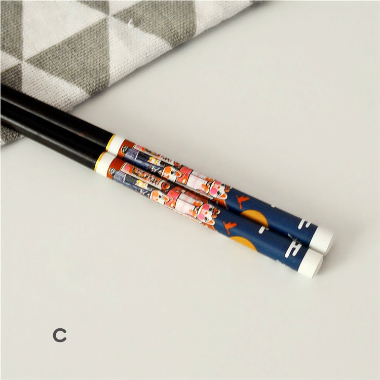 Stäbchenhalter Set - 5 Glückskatzen Aus Keramik Im Japanischen Stil