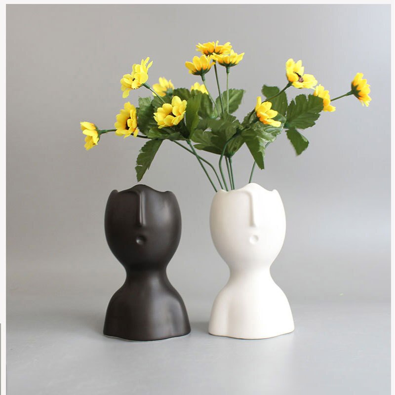 Nordic ins minimalistisk keramisk mini abstrakt vase svart og hvit ansiktsutstilling dekorasjon statue hode type vase