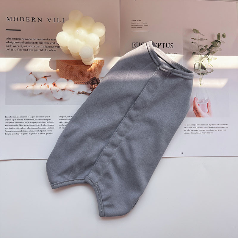 Monos transpirables a rayas para mascotas, ropa de esterilización para perros y gatos, ropa postoperatoria para todas las estaciones: S / Gris