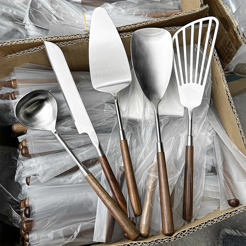 Utensílios de cozinha com cabo de nogueira, faca de bolo de aço inoxidável, pá, colher de arroz, concha de sopa, componente de serviço de restaurante
