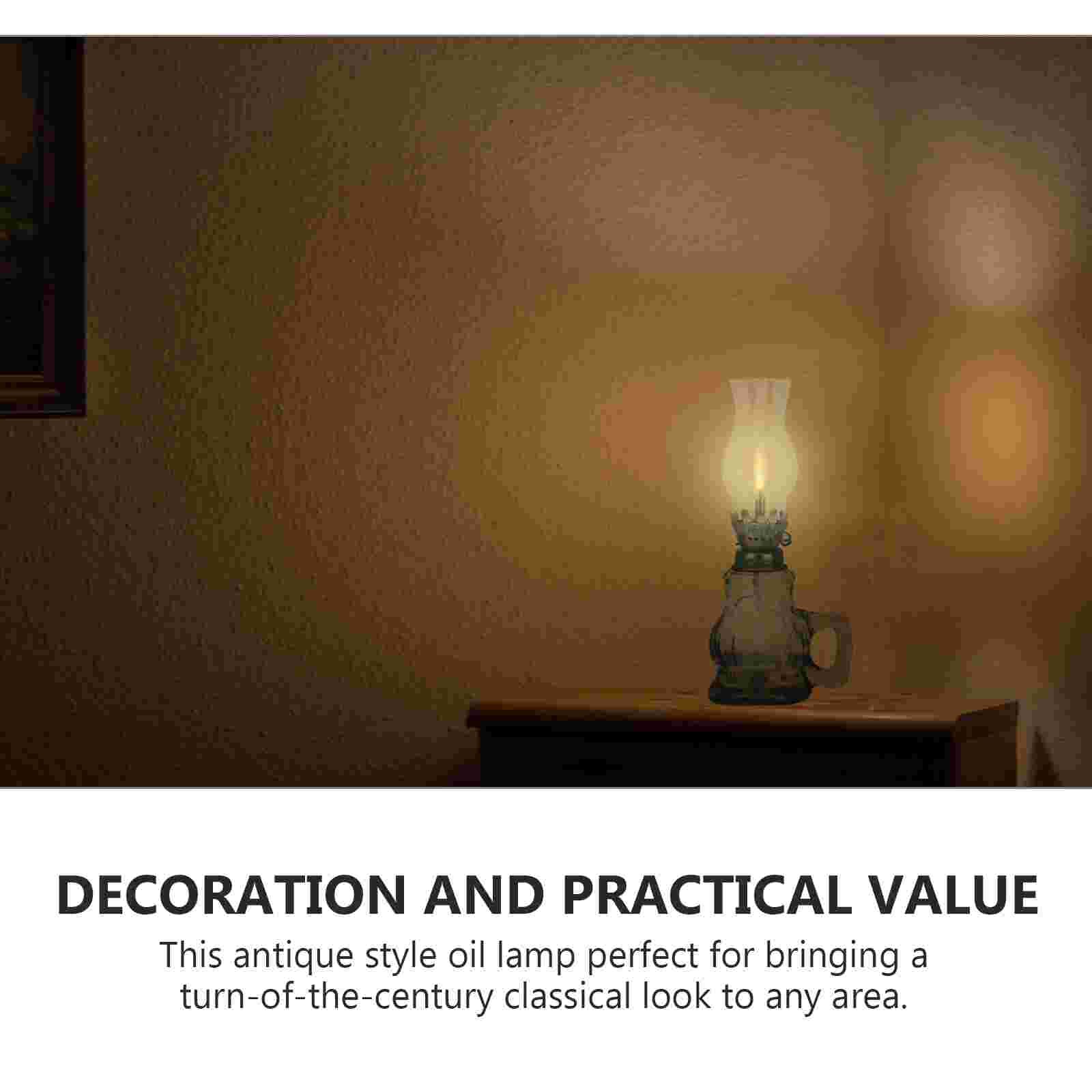 Desktop Oil Lamp Retro Kerosene Lamp Handheld Oil Lantern Glass Kerosene Lamp