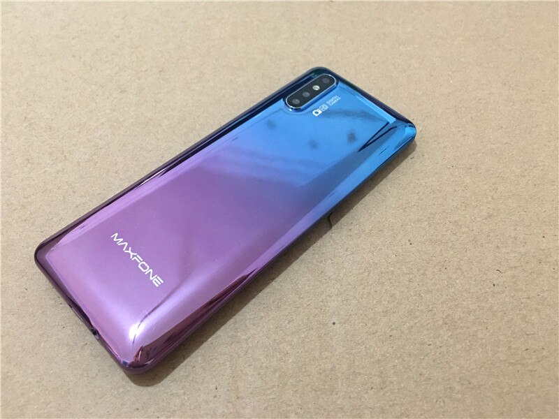 Maxfone Max 3 Mobiele Telefoon 2.4 "Dual Sim Magic Geluid Bluetooth Zaklamp MP3 Camera Bighorn Verblinden Goedkope Celular