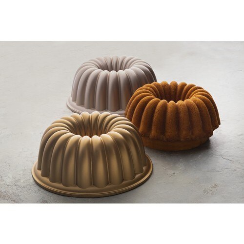 Moule à gâteau Emsan ARIA or 24 cm