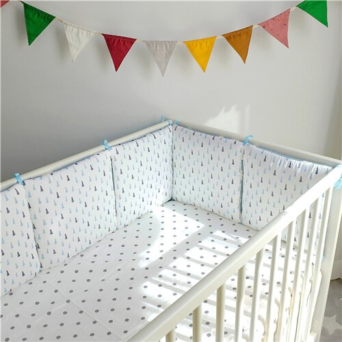 Blotona 6Pcs Baby Bed Bumpers Anti-Collision Cartoon Patroon Leuke Afdrukken Stijl Gratis Combinatie Kussen 30*30Cm: C