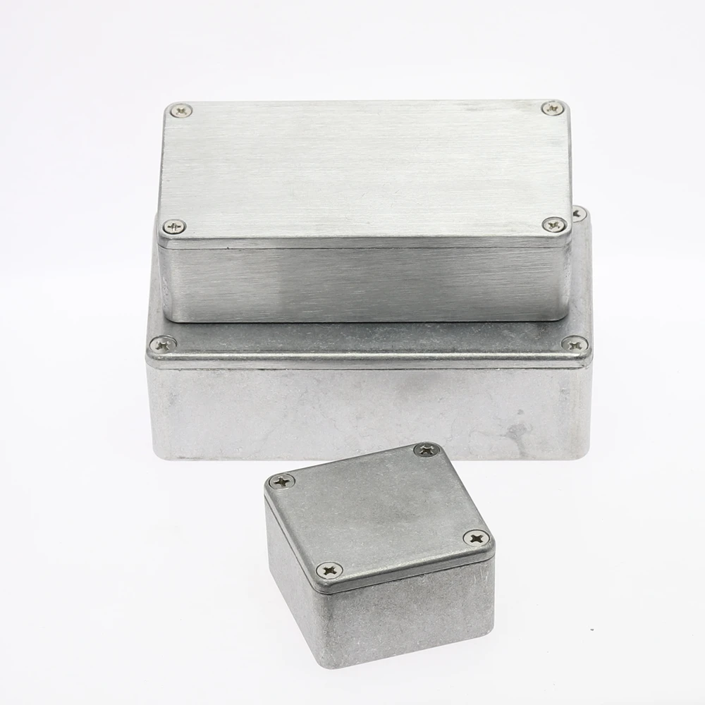 Aluminiumschassi för Gitarr Effektpedal Stil 1590 - Olika Storlekar