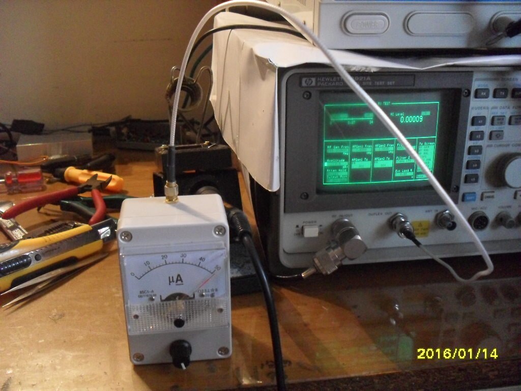 100K-1GHz Broadband Field Strength Meter Simple Field Strength Meter Intercom Airport Strength Antenna Field Strength Radiation