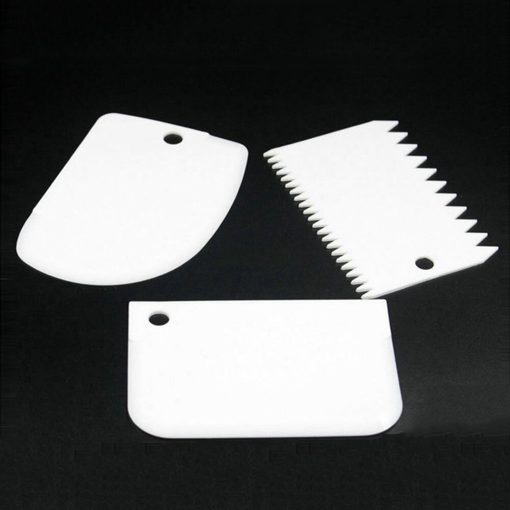 3Pcs/Set Plastic ToolsDough Icing Fondant Scraper Cake Decorating Plain Trapezoid Shape Baking Cutters Cake Bread Pasty