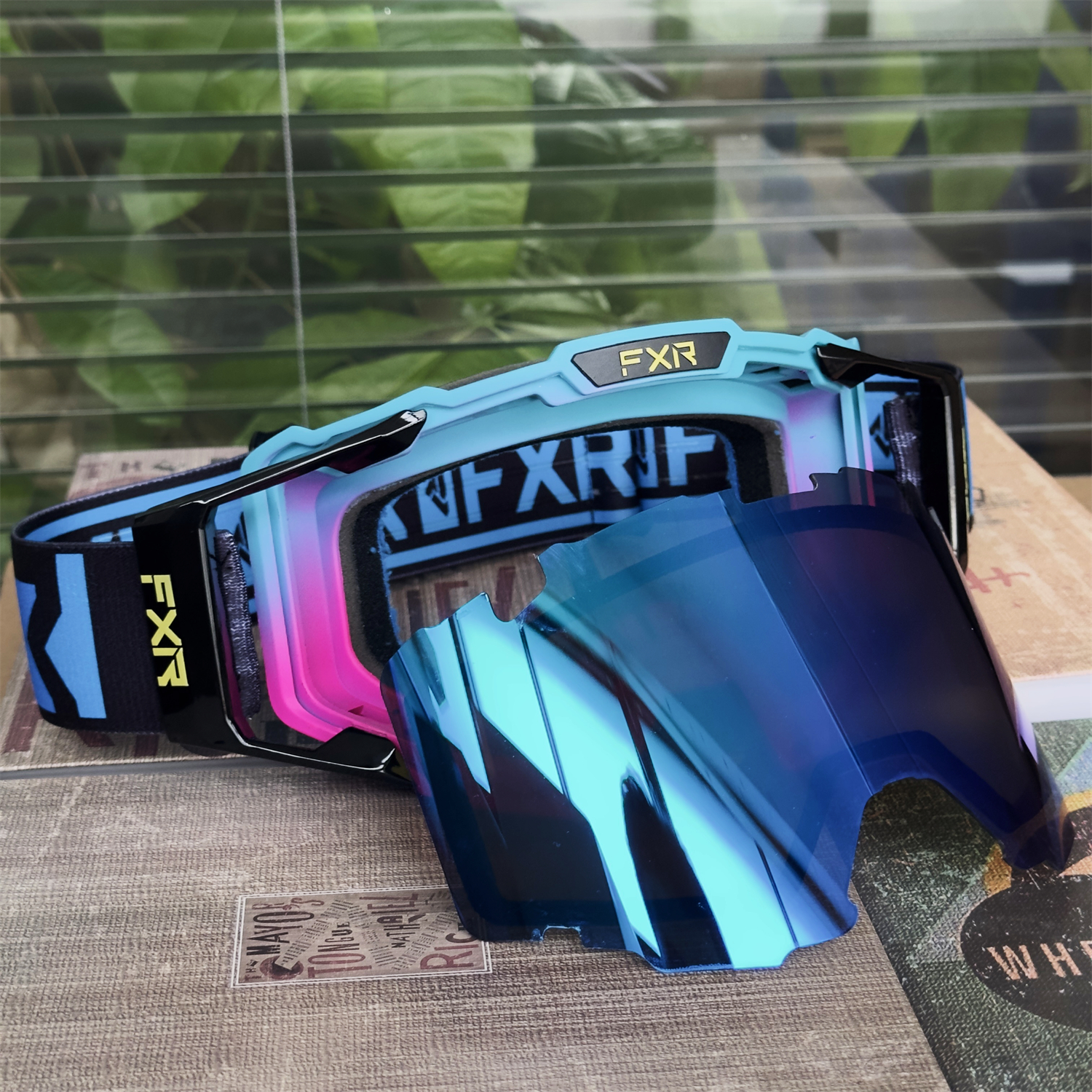 Motorcycle Goggles Riding UV400 Women Motorcycle Glasses MX Cycling For Men Motocycles Mountain BikesBicycles MX ATV Halmet