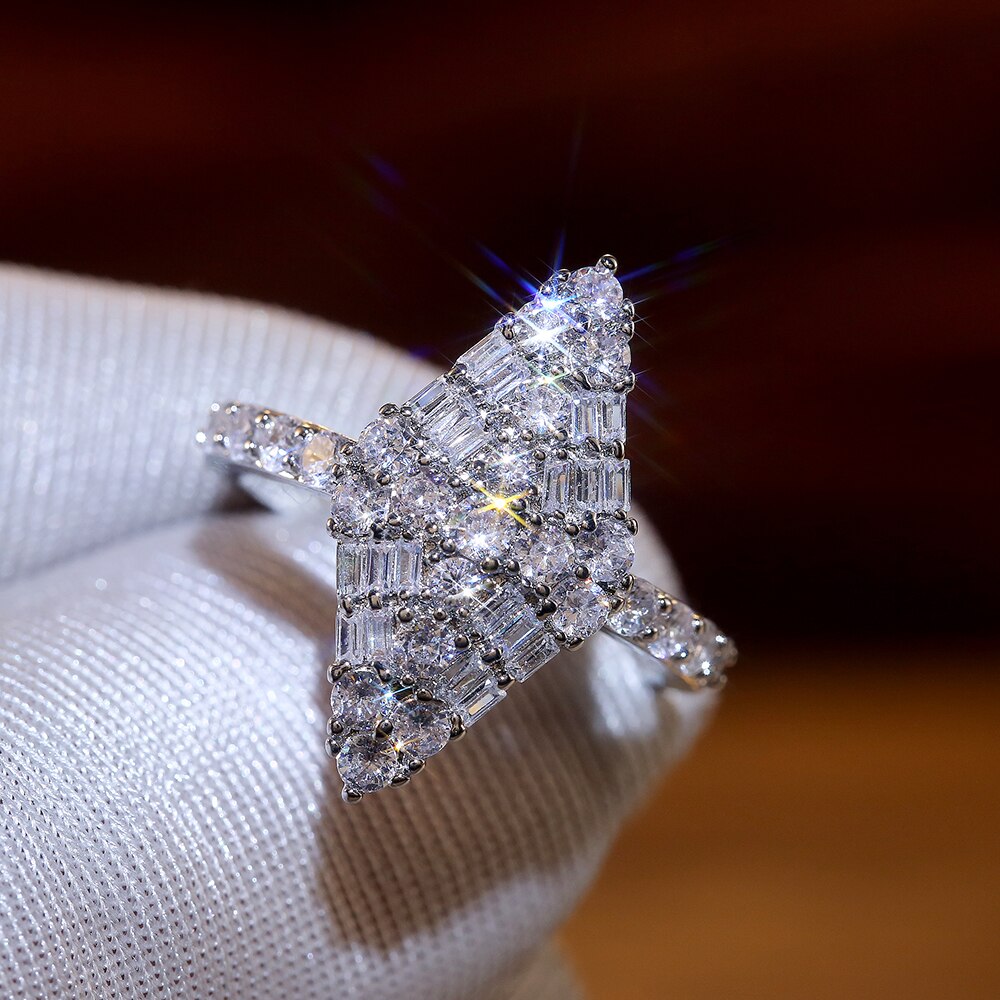 Huitan Gorgeous Rhombus Shape Women Ring Dazzling Cubic Zirconia Wedding Party Anniversary Female Ring  Noble Jewelry Size 6-10