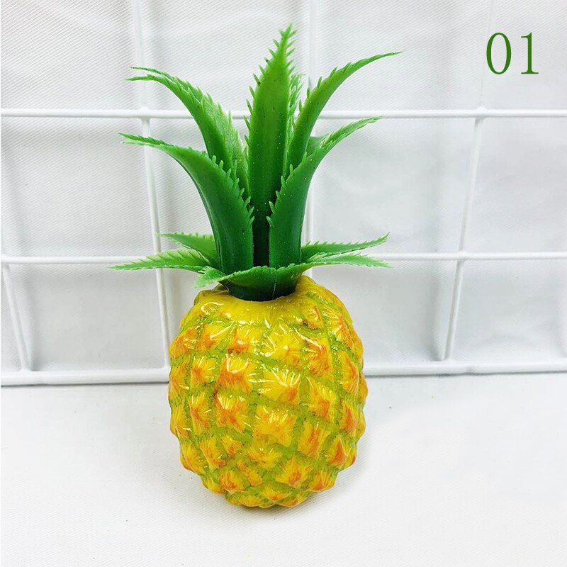 MagiDeal Tropical Artificial Pineapple Plastic Fruits Cabinet Display Ornament Decoration Props Kitchen Home Wedding Party Decor