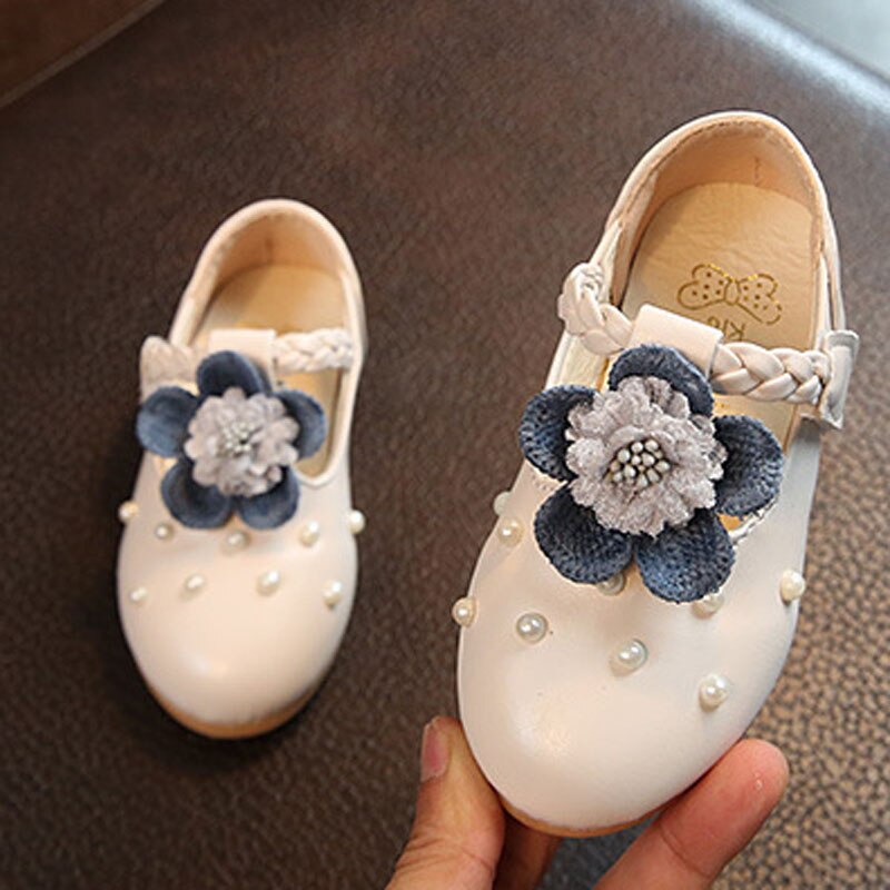 Dziewczyna księżniczka buty kwiat perłowy miękkie podeszwy buty dziecięce moda dziecięca dziewczynka maluszek mały sandały impreza taniec skórzane buty CSH729